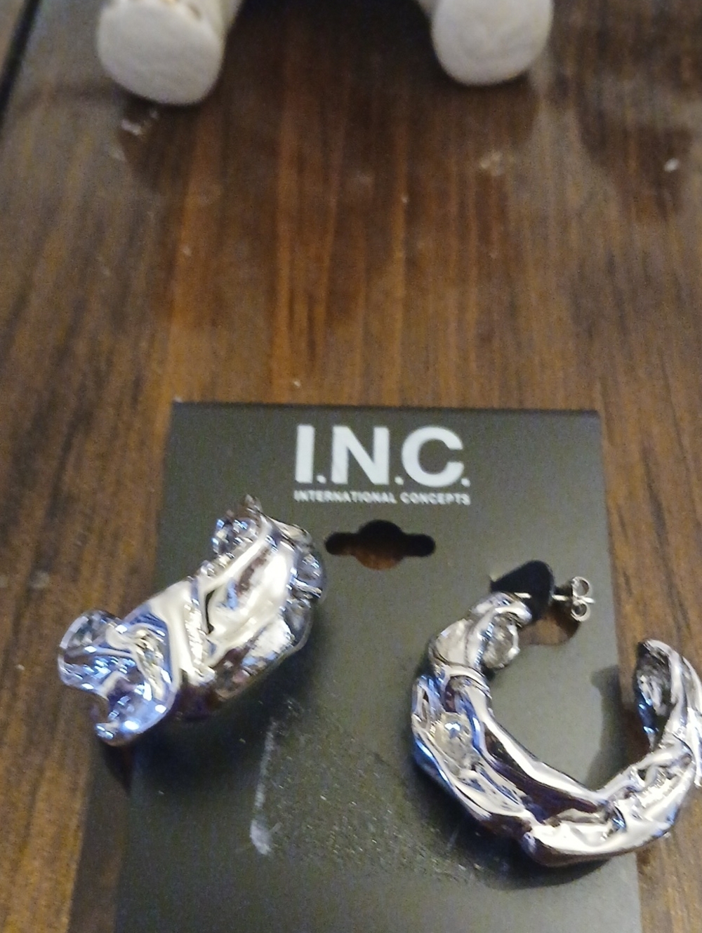 INC EARRINGS NEW